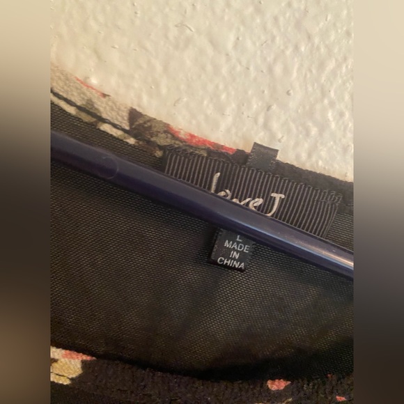 love j floral blouse top roses - Picture 3 of 3